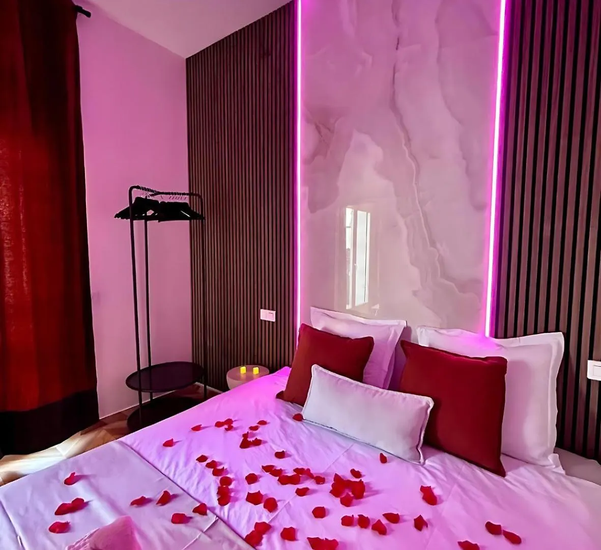 ניס Luxurious Apartment - Seaside - Spa Bath - Wifi - Ac
