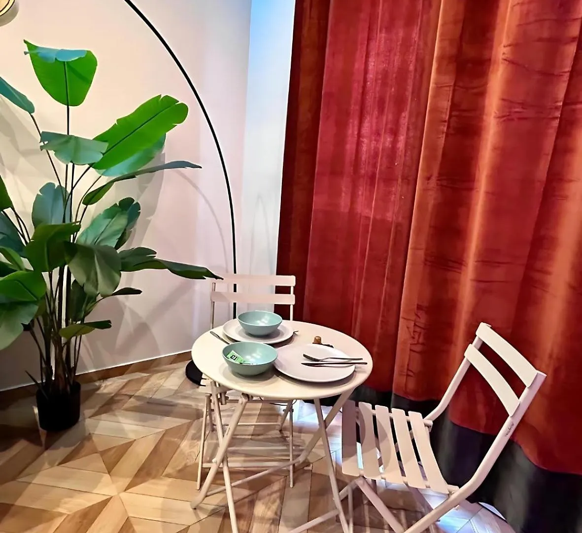 Luxurious Apartment - Seaside - Spa Bath - Wifi - Ac ニース