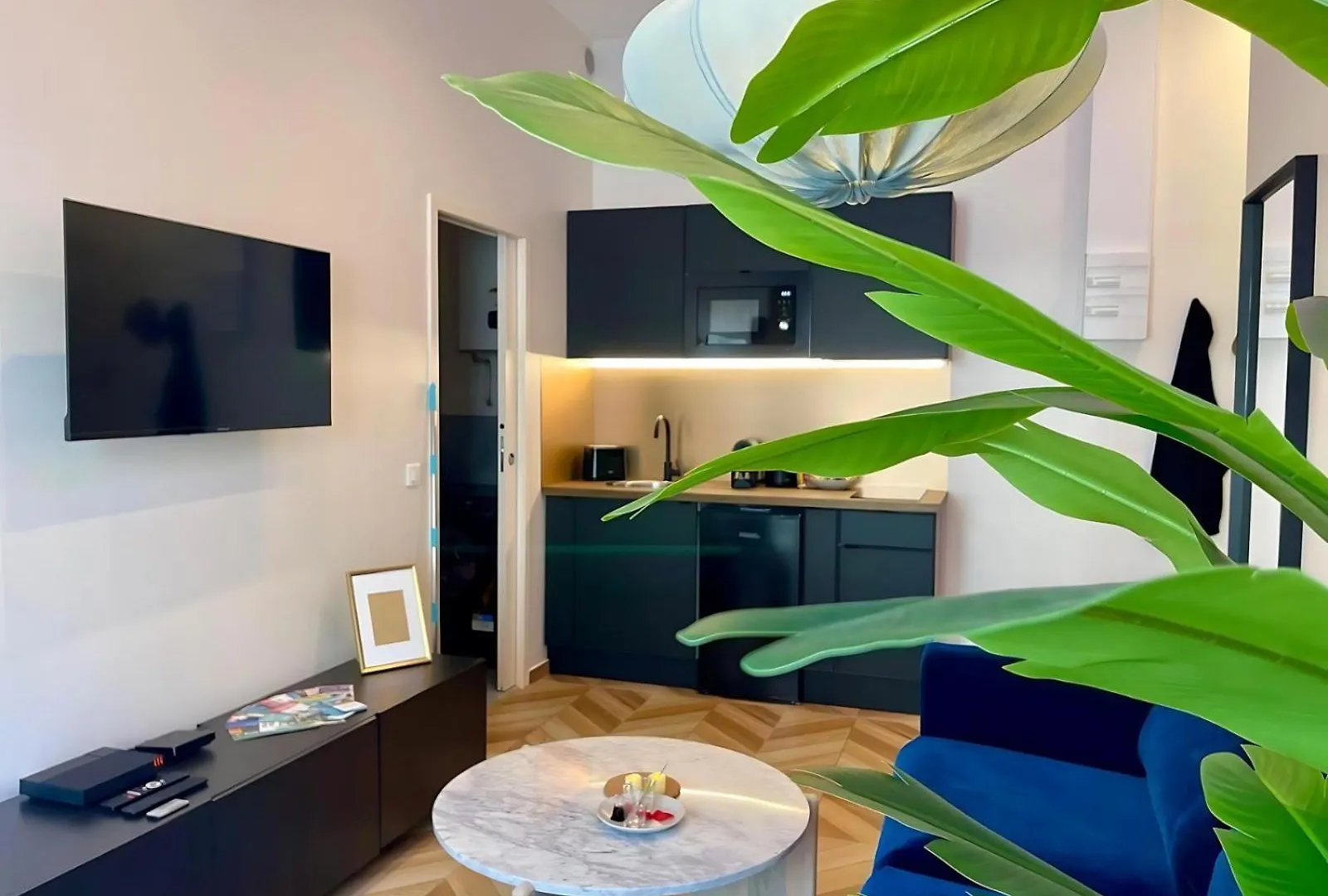 Luxurious Apartment - Seaside - Spa Bath - Wifi - Ac ニース